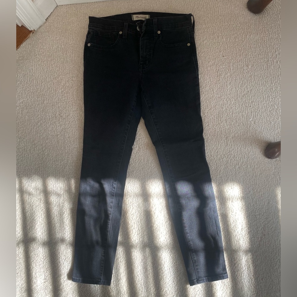 Madewell 9” high rise skinny jean, size 26 petite in black